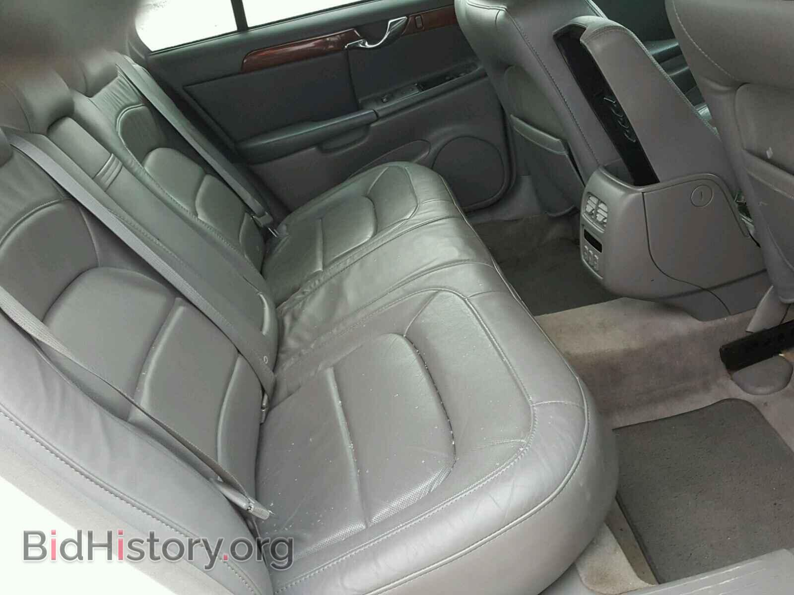 2004 CADILLAC DEVILLE - VIN: 1G6KD54Y14U123074 - Photo 6