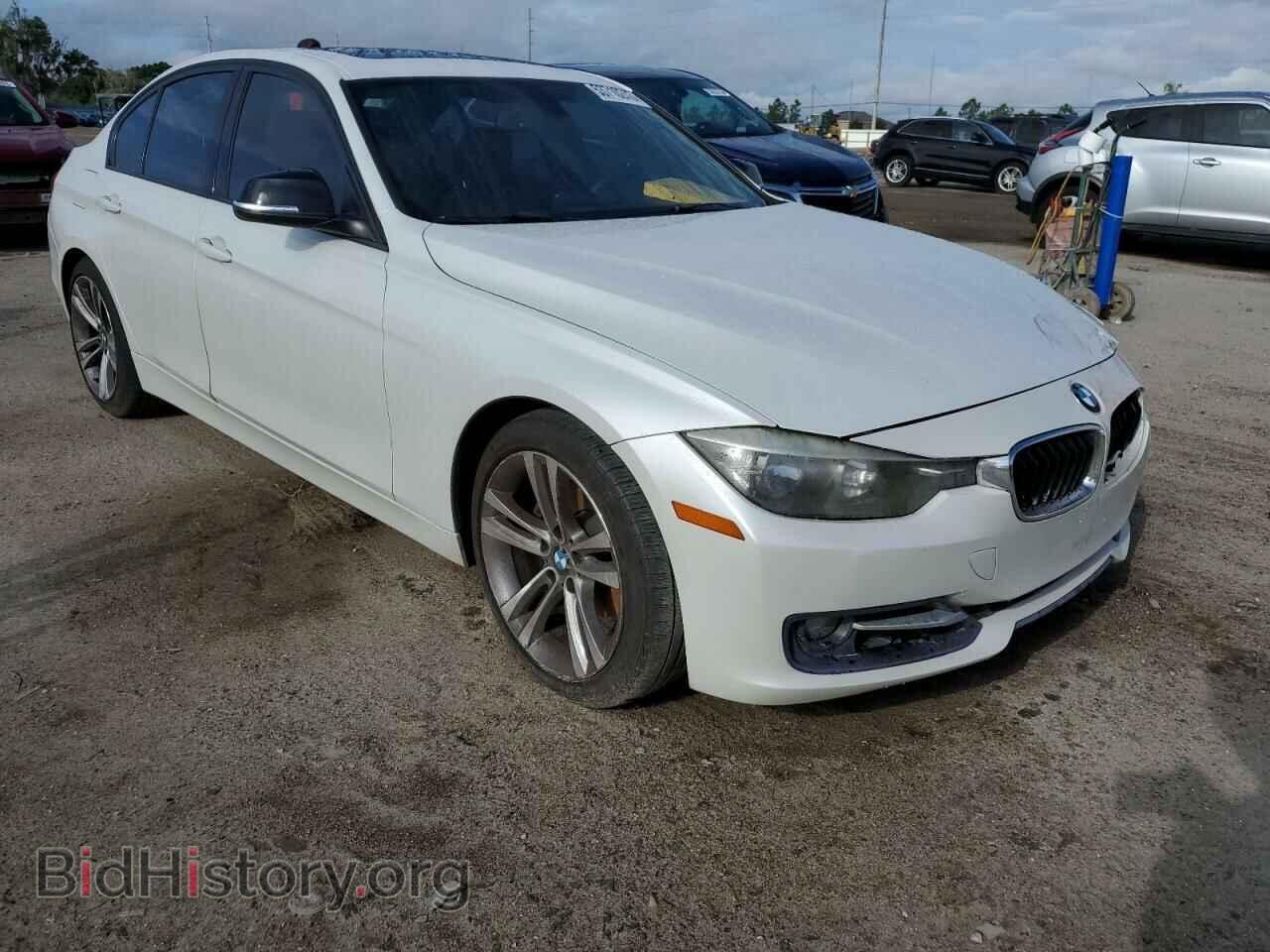 2013 BMW 3 SERIES - VIN: WBA3A5G59DNP19651 - Фото 4