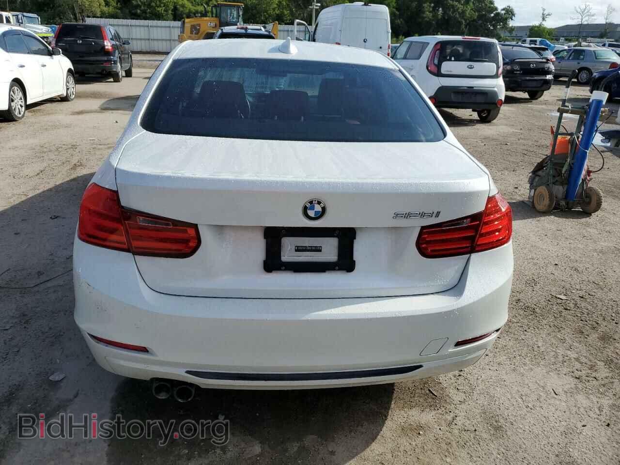 2013 BMW 3 SERIES - VIN: WBA3A5G59DNP19651 - Фото 6