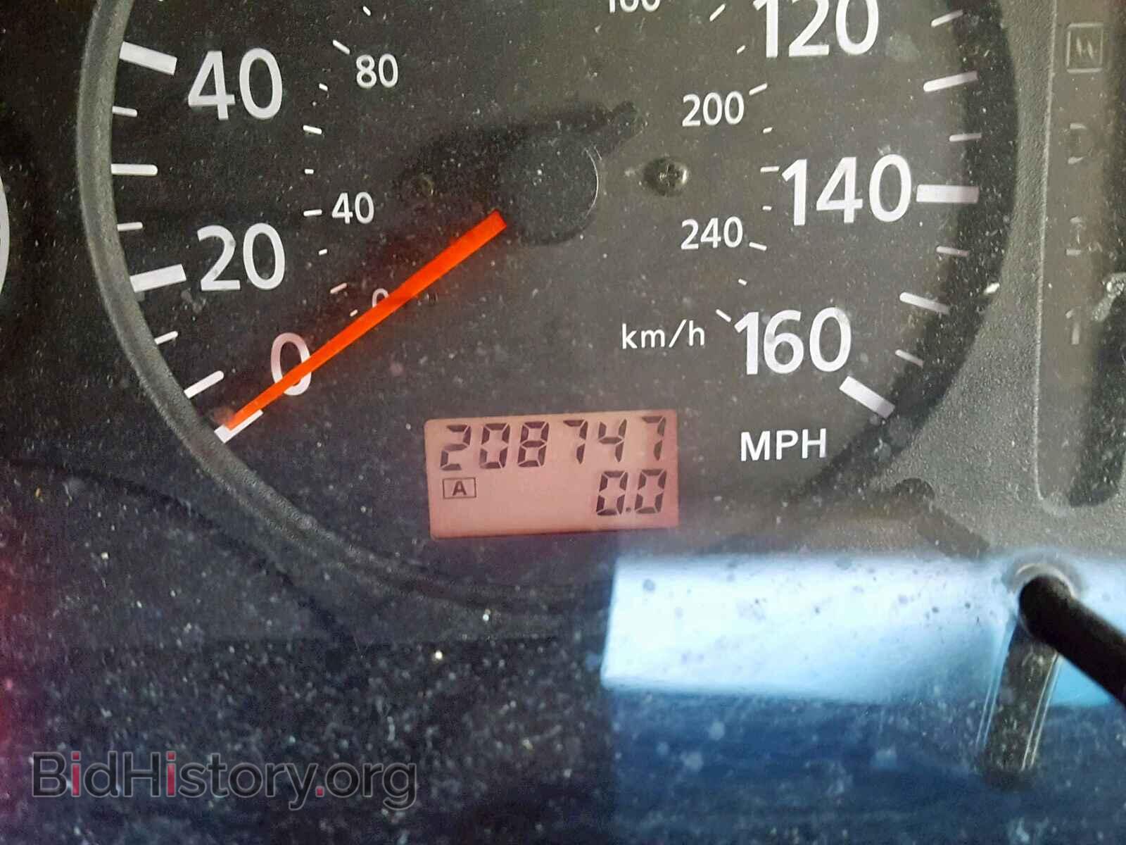 2000 NISSAN MAXIMA - VIN: JN1CA31D2YT752079 - Photo 8