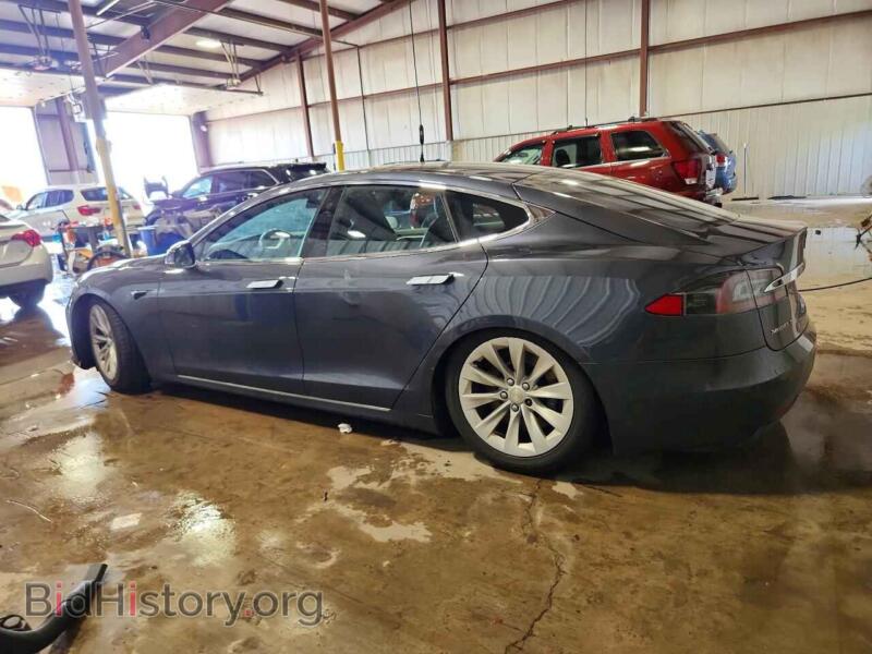 2016 Tesla MODEL S (VIN 5YJSA1E22GF166893) — photo 2 of 15