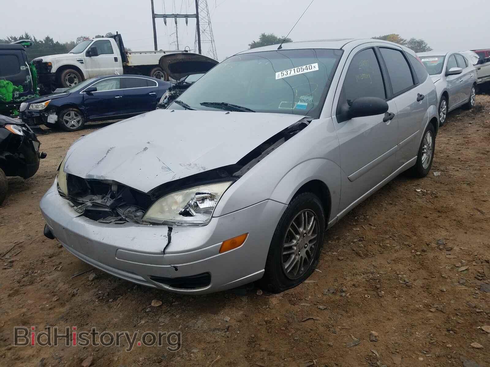 2005 FORD FOCUS - VIN: 3FAFP37N65R145081 - Фото 2
