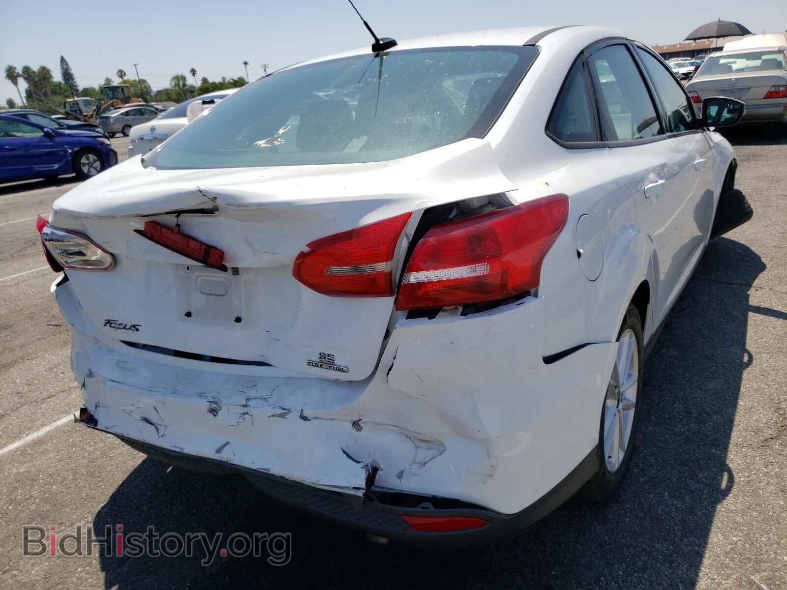 2016 FORD FOCUS - VIN: 1FADP3F22GL276623 - Фото 4