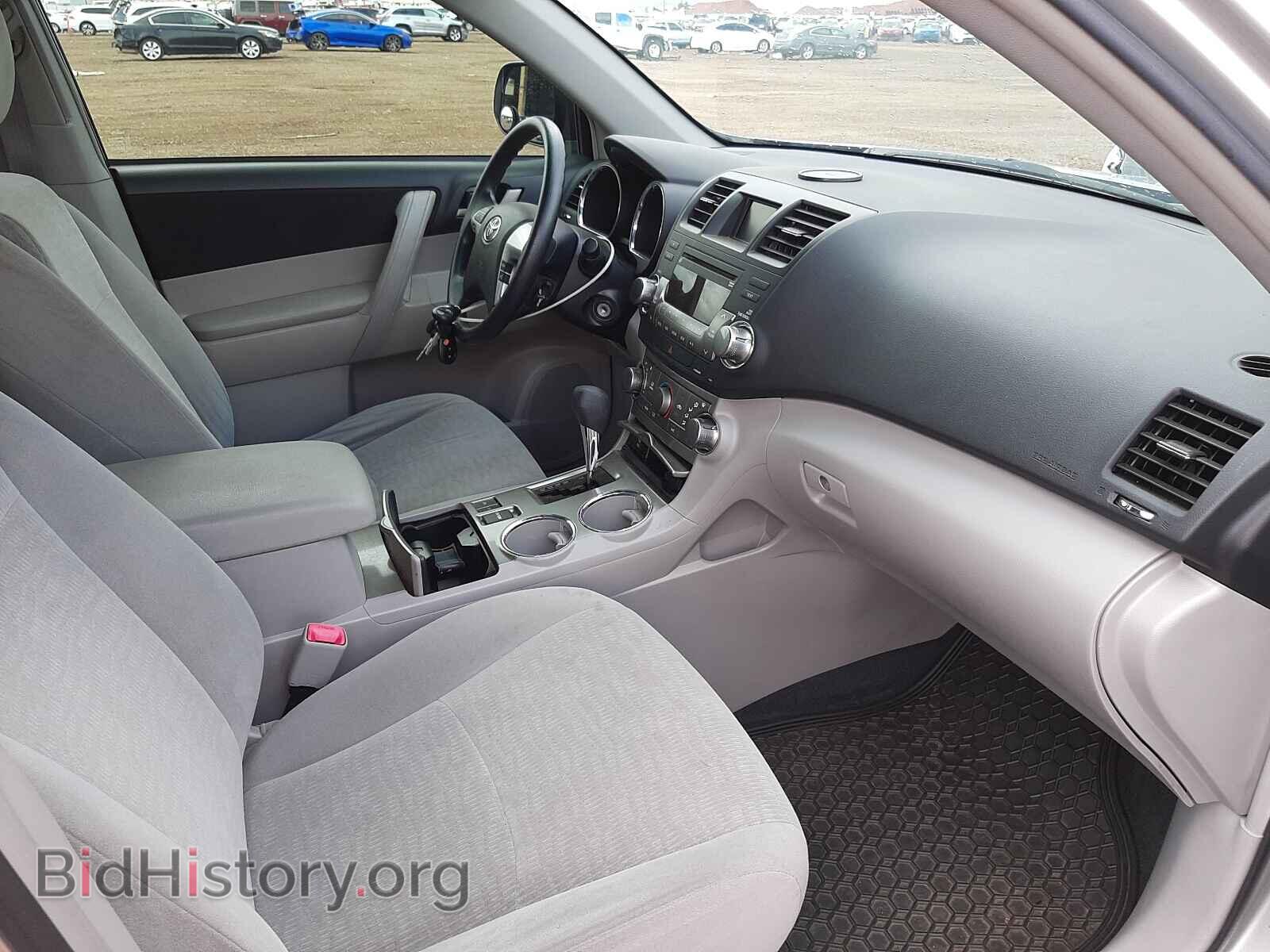 2011 TOYOTA HIGHLANDER - VIN: JTEBC3EH5B2001065 - Фото 5