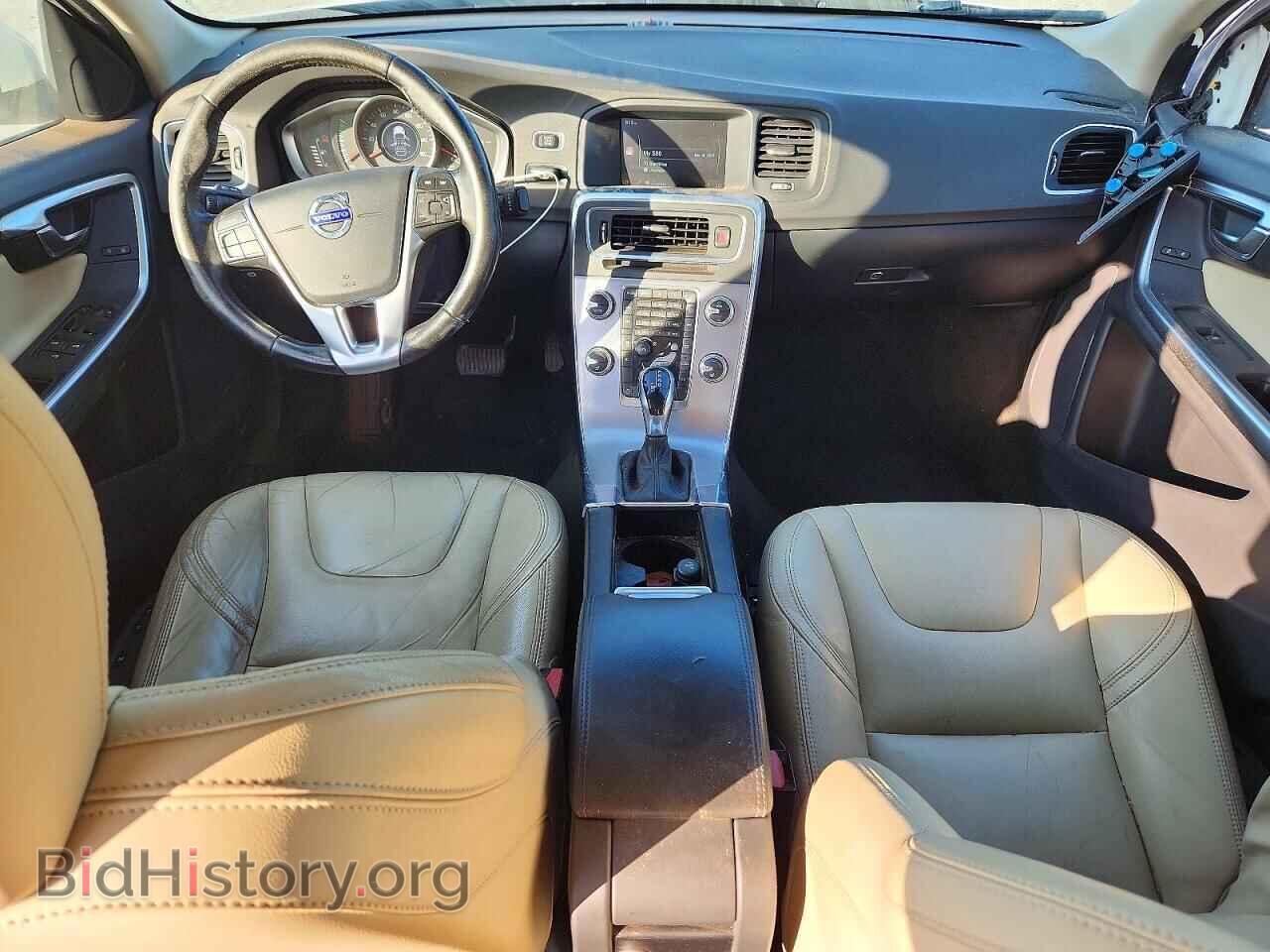 2017 VOLVO S60 - VIN: YV126MFL3H2434407 - Фото 8