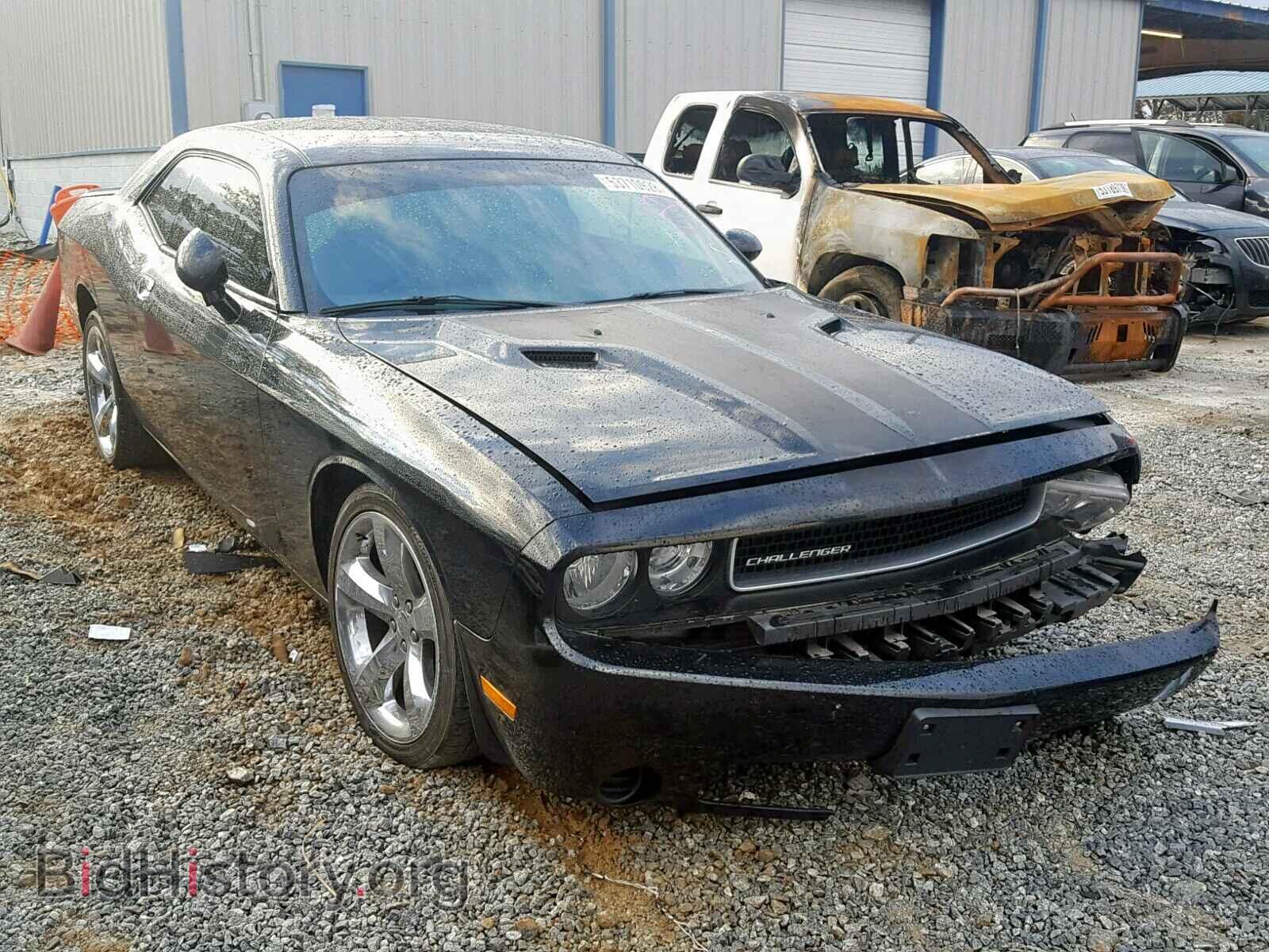 Photo 2C3CDYAGXDH649810 - DODGE CHALLENGER 2013