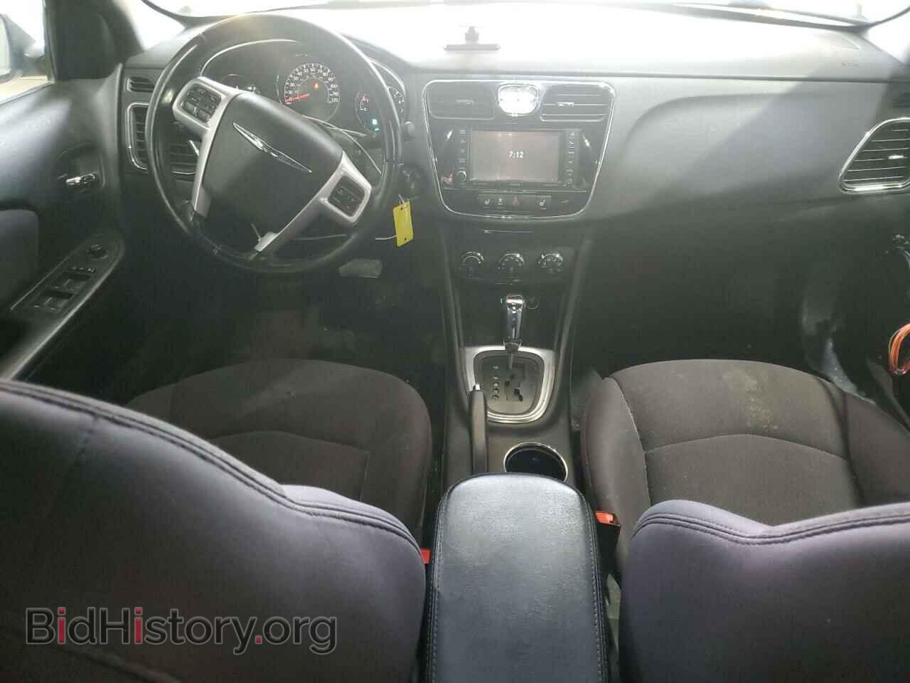 2012 CHRYSLER 200 - VIN: 1C3CCBBGXCN257477 - Фото 8