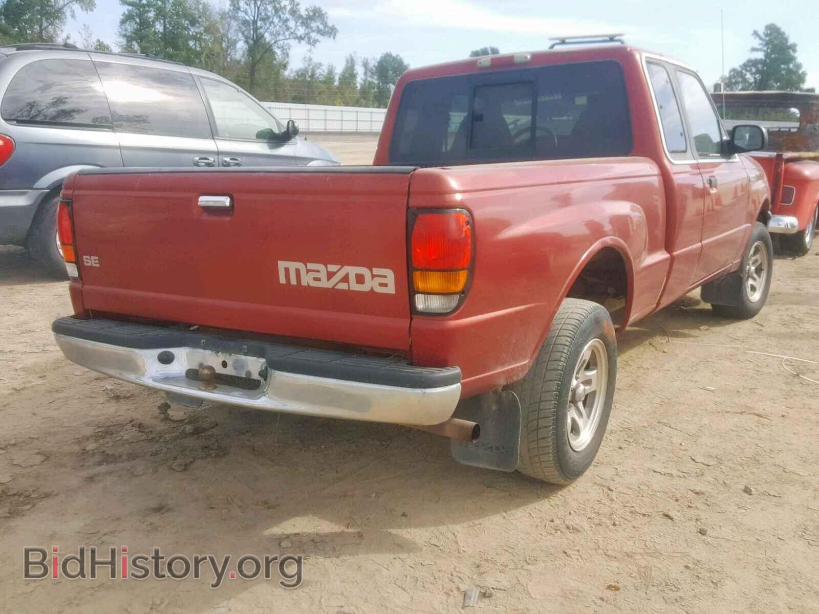 2000 MAZDA B2500 - VIN: 4F4YR16C4YTM26033 - Фото 4