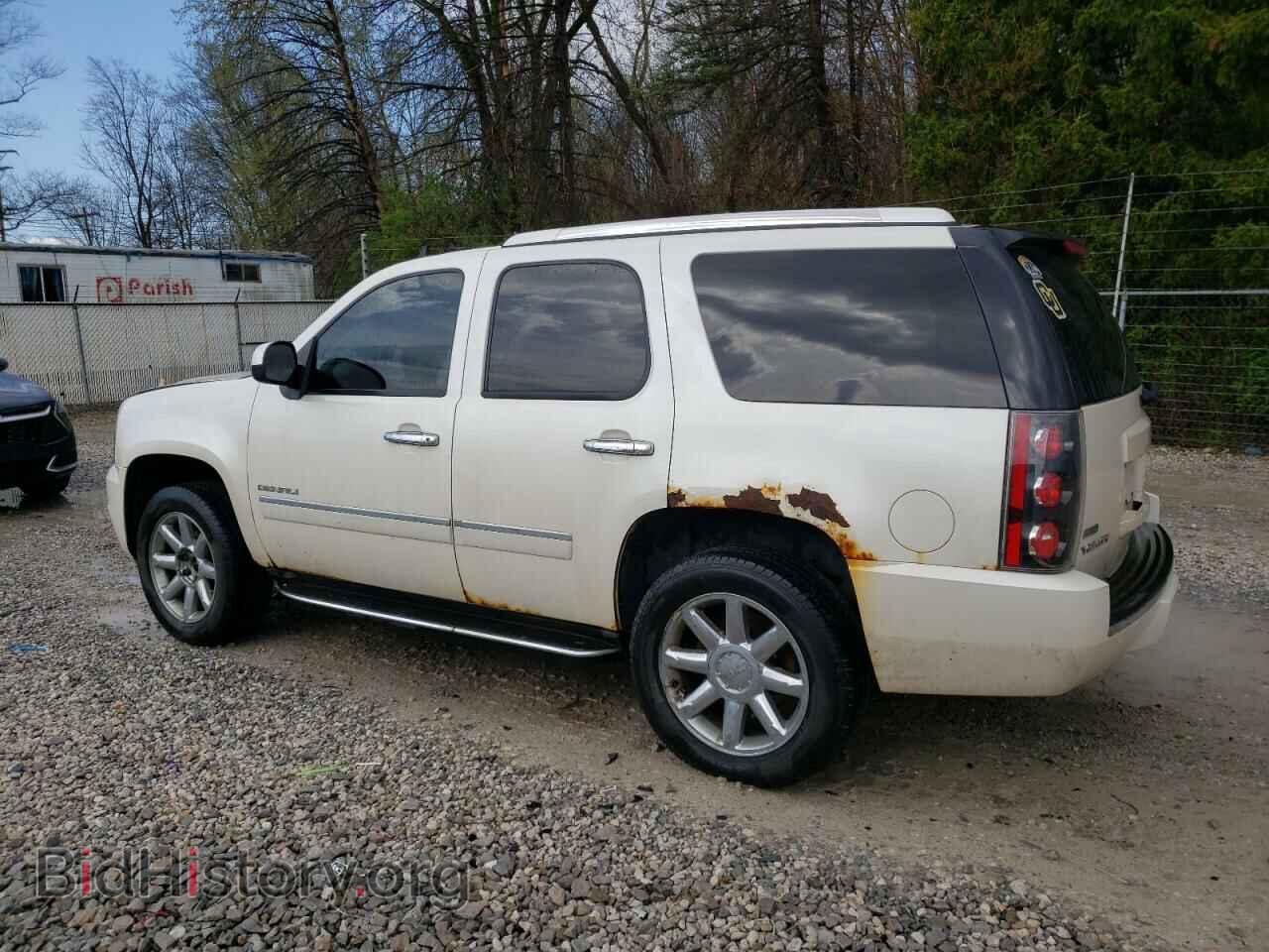 2010 GMC YUKON - VIN: 1GKUKEEF5AR242046 - Фото 2