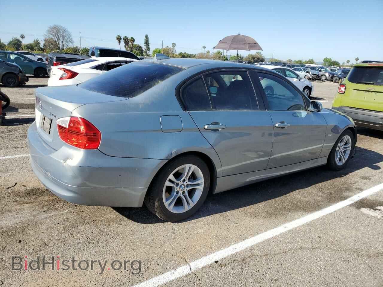 2008 BMW 3 SERIES - VIN: WBAVA37508NL47345 - Фото 3