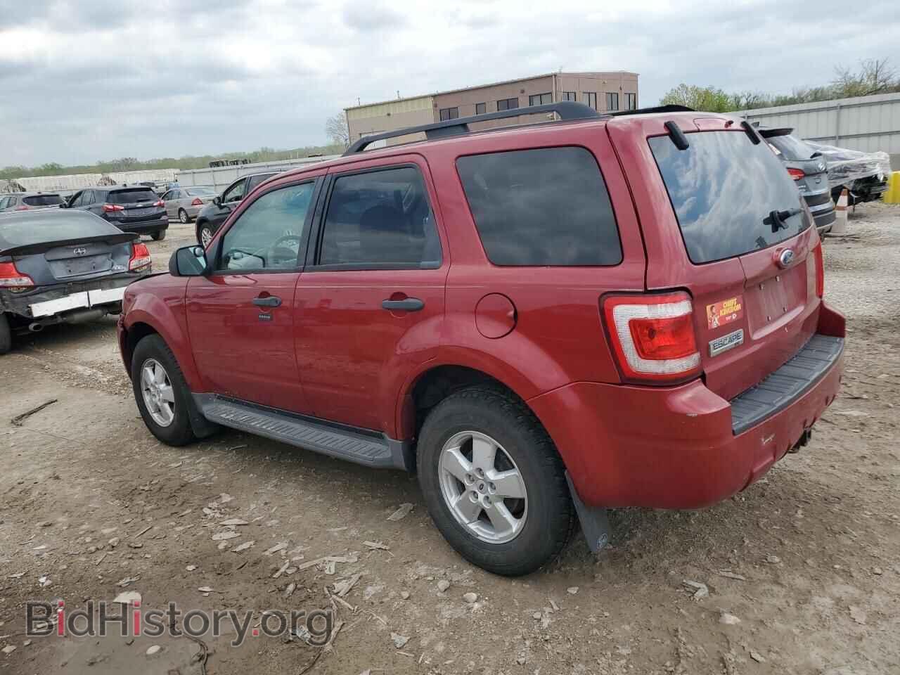 2009 FORD ESCAPE - VIN: 1FMCU03739KC31059 - Фото 2