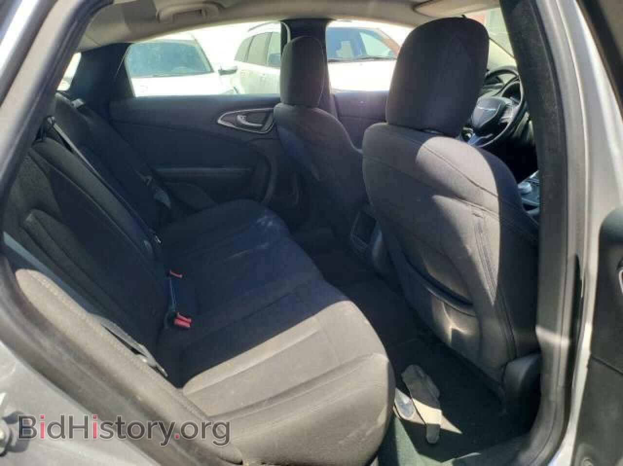 2015 CHRYSLER 200 - VIN: 1C3CCCAB2FN734385 - Фото 6