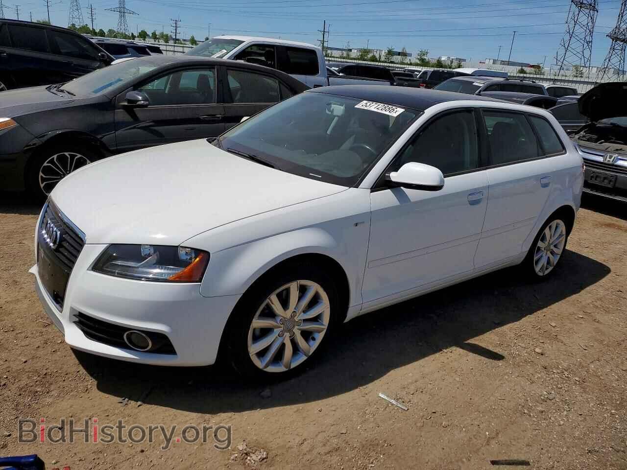 Photo WAUDFAFM6BA055806 - AUDI A3 2011