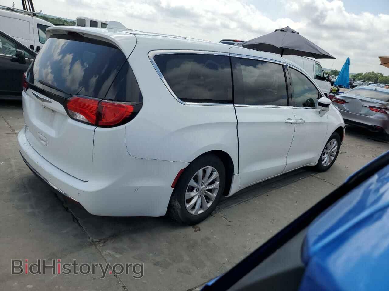 2019 CHRYSLER PACIFICA - VIN: 2C4RC1FG3KR548818 - Фото 3
