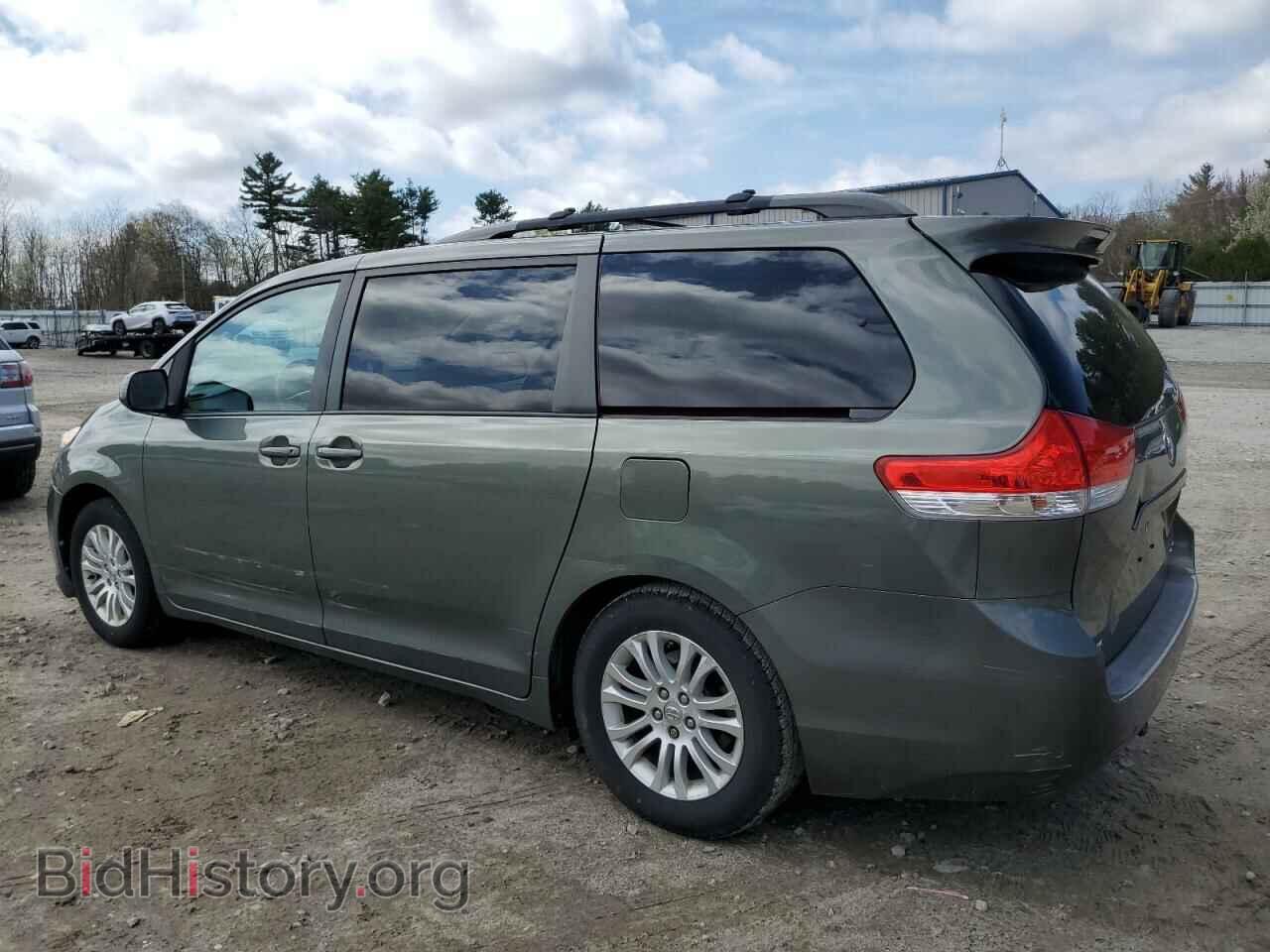 2012 TOYOTA All Models - VIN: 5TDYK3DCXCS206026 - Фото 2