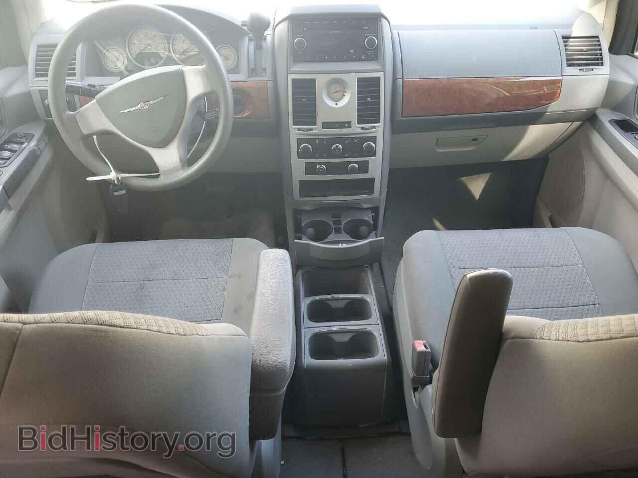 2009 CHRYSLER MINIVAN - VIN: 2A8HR44E79R516339 - Фото 8