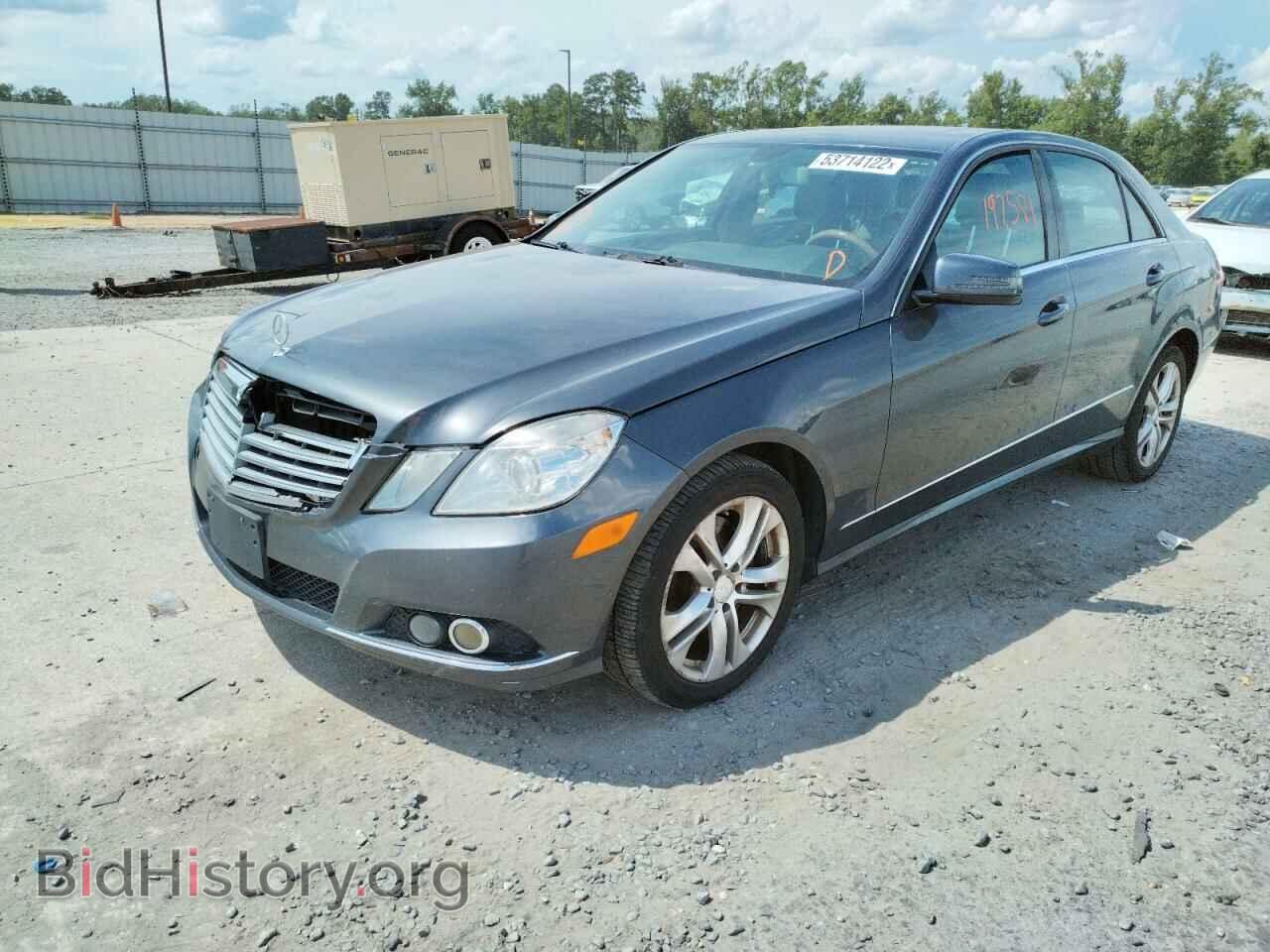 2011 MERCEDES-BENZ E-CLASS - VIN: WDDHF8HB3BA379729 - Фото 2