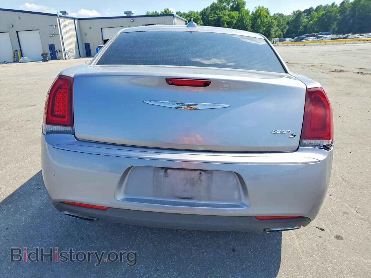 2016 CHRYSLER 300 - VIN: 2C3CCABG9GH223975 - Фото 6