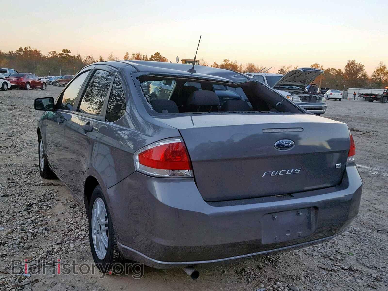 2011 FORD FOCUS - VIN: 1FAHP3FN1BW175642 - Фото 3