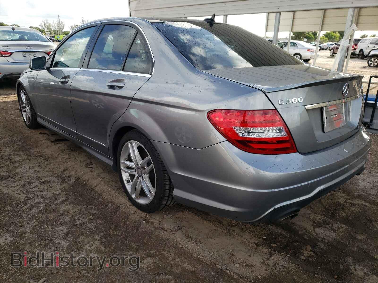 2012 MERCEDES-BENZ C-CLASS - VIN: WDDGF8BBXCA697739 - Фото 3