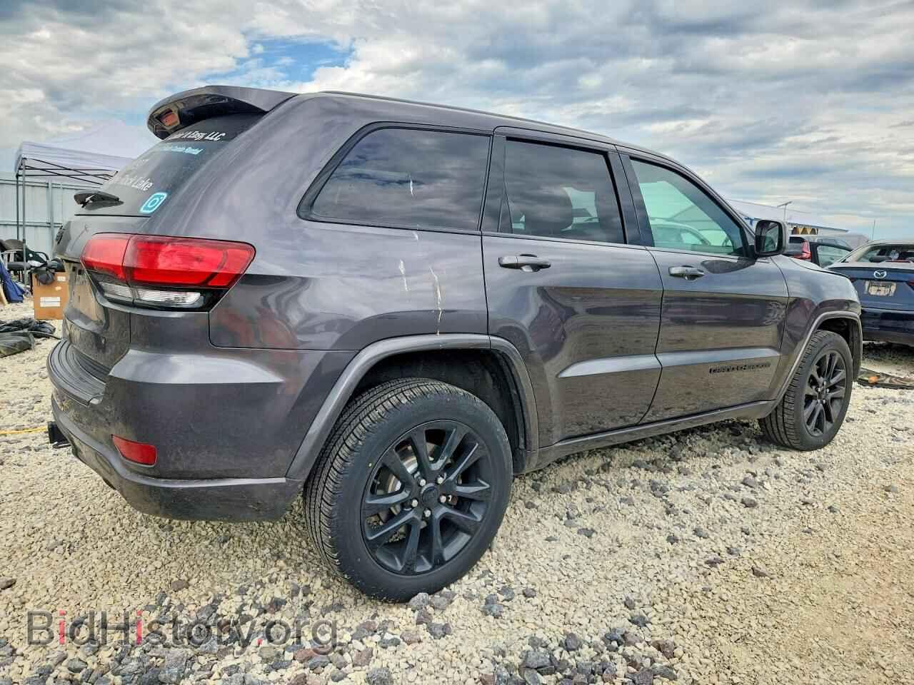 2018 JEEP CHEROKEE - VIN: 1C4RJFAGXJC483676 - Фото 3