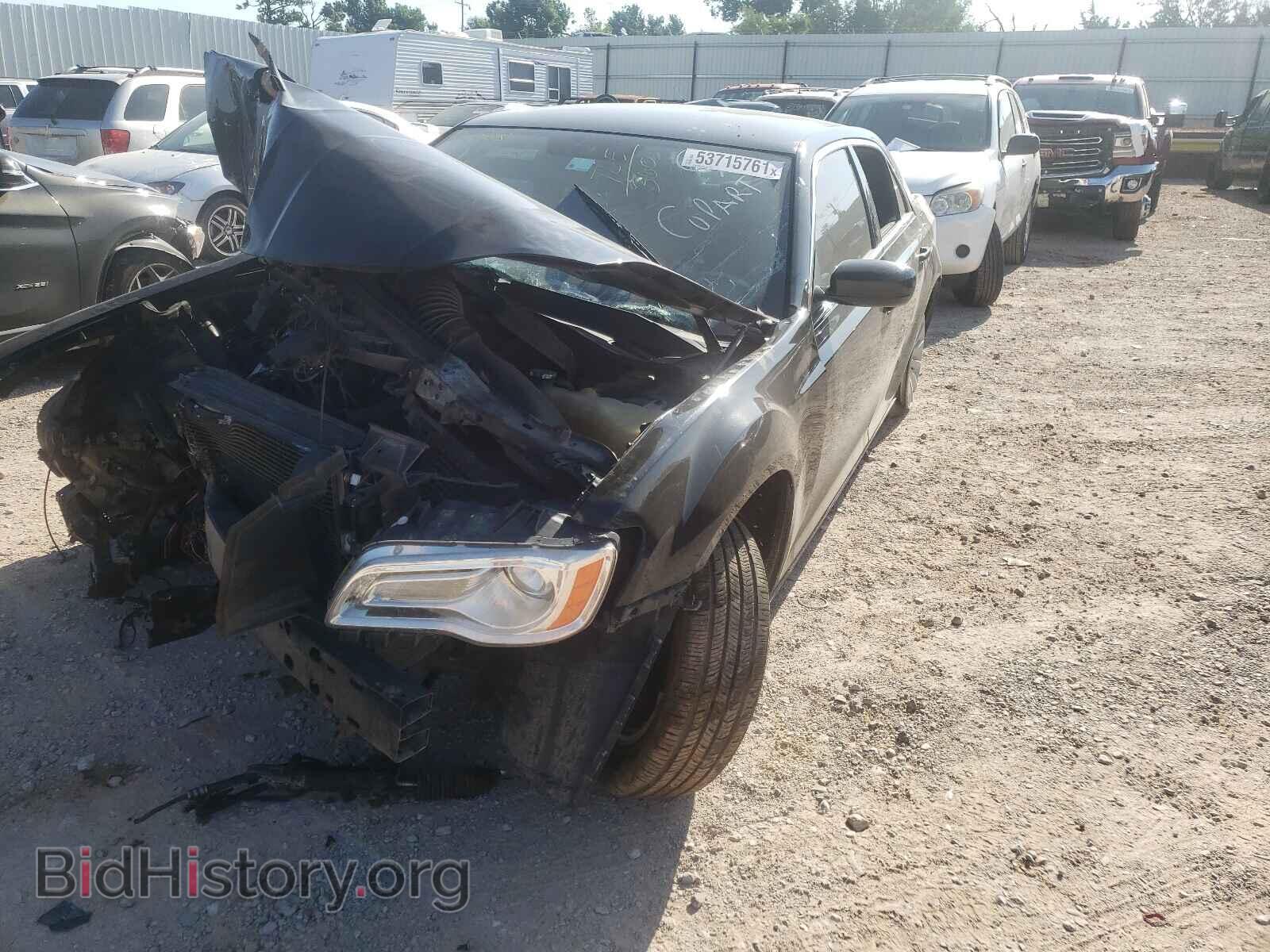 2013 CHRYSLER 300 - VIN: 2C3CCAAG4DH506958 - Фото 2