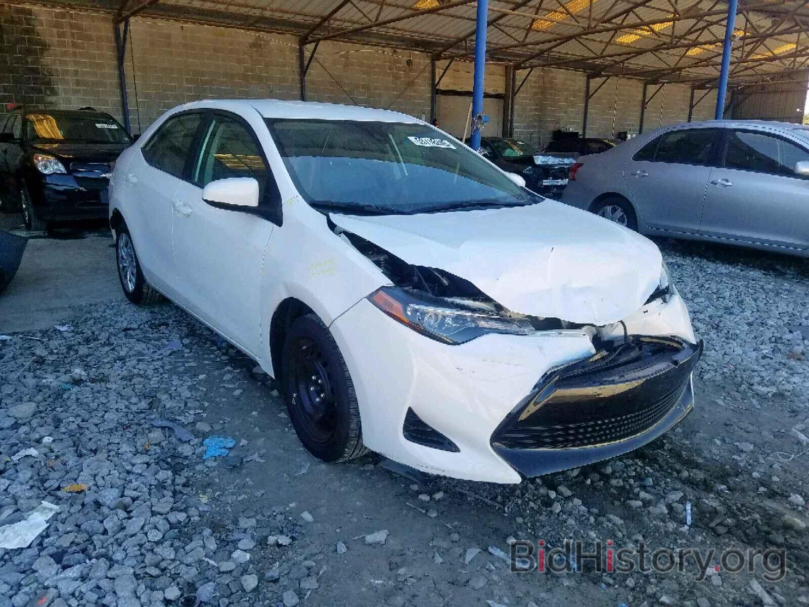 Photo 5YFBURHE6KP859734 - TOYOTA COROLLA 2019