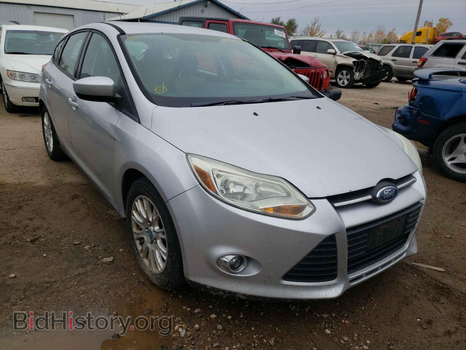 Photo 1FAHP3K2XCL178750 - FORD FOCUS 2012