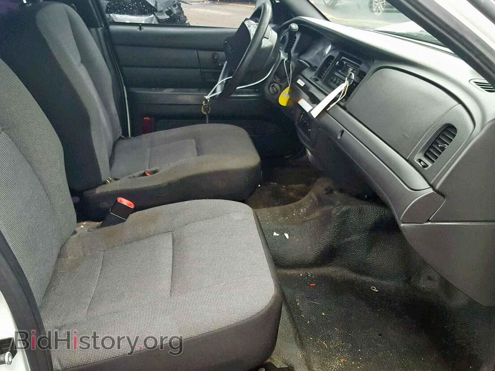 2011 FORD CROWN VIC - VIN: 2FABP7BV8BX175368 - Фото 5