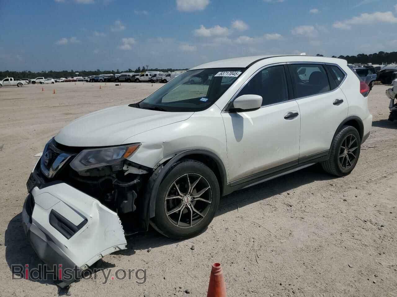 Photo KNMAT2MV7HP548402 - NISSAN ROGUE 2017