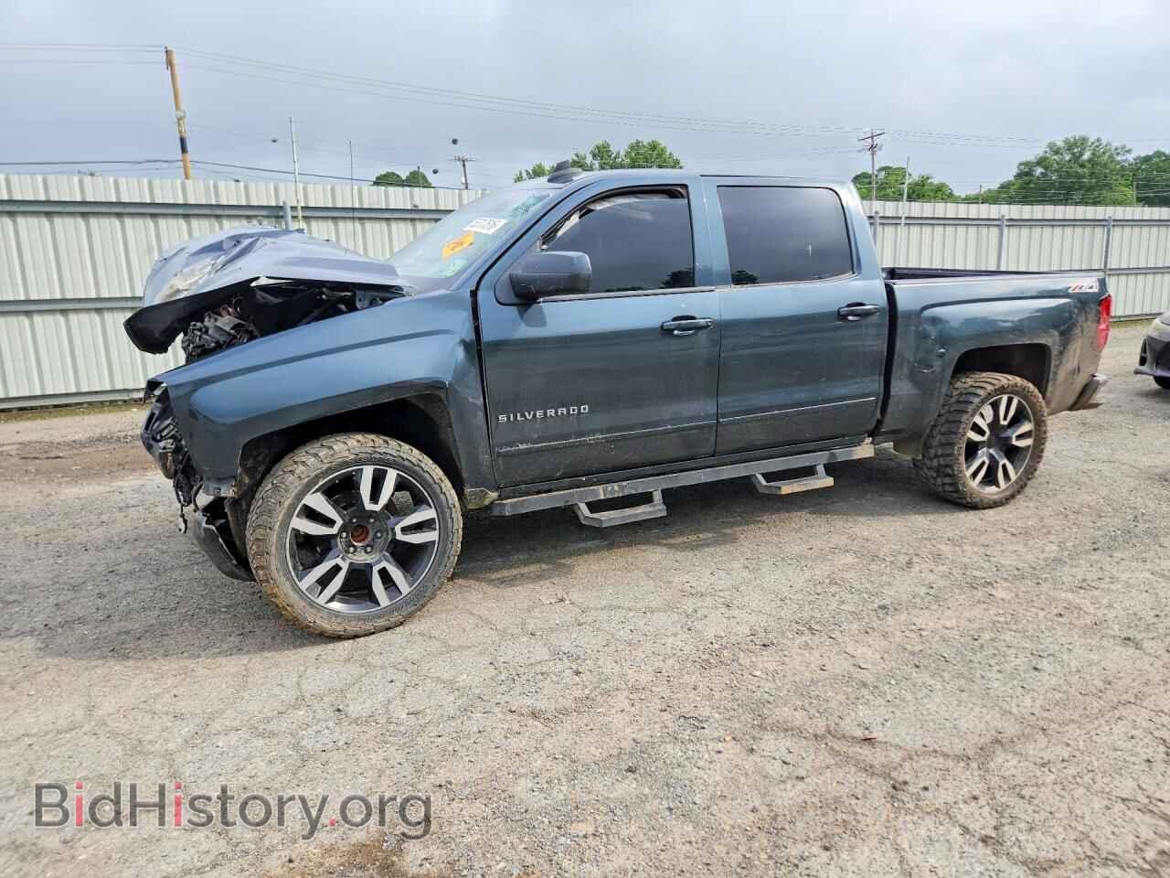 Фотография 3GCUKREC4HG290513 - CHEVROLET SILVERADO 2017