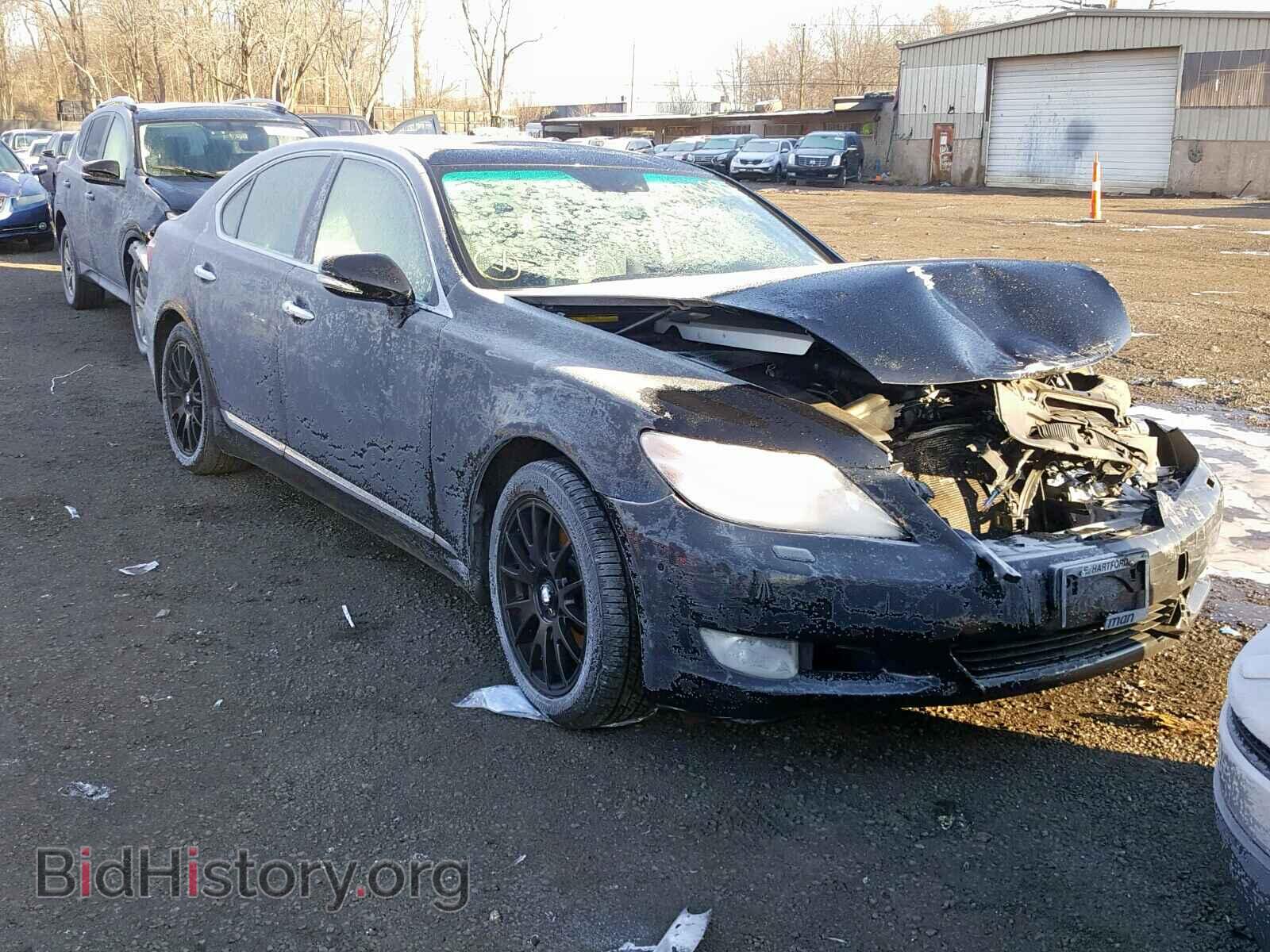 Photo JTHCL5EF1A5007976 - LEXUS LS460 2010