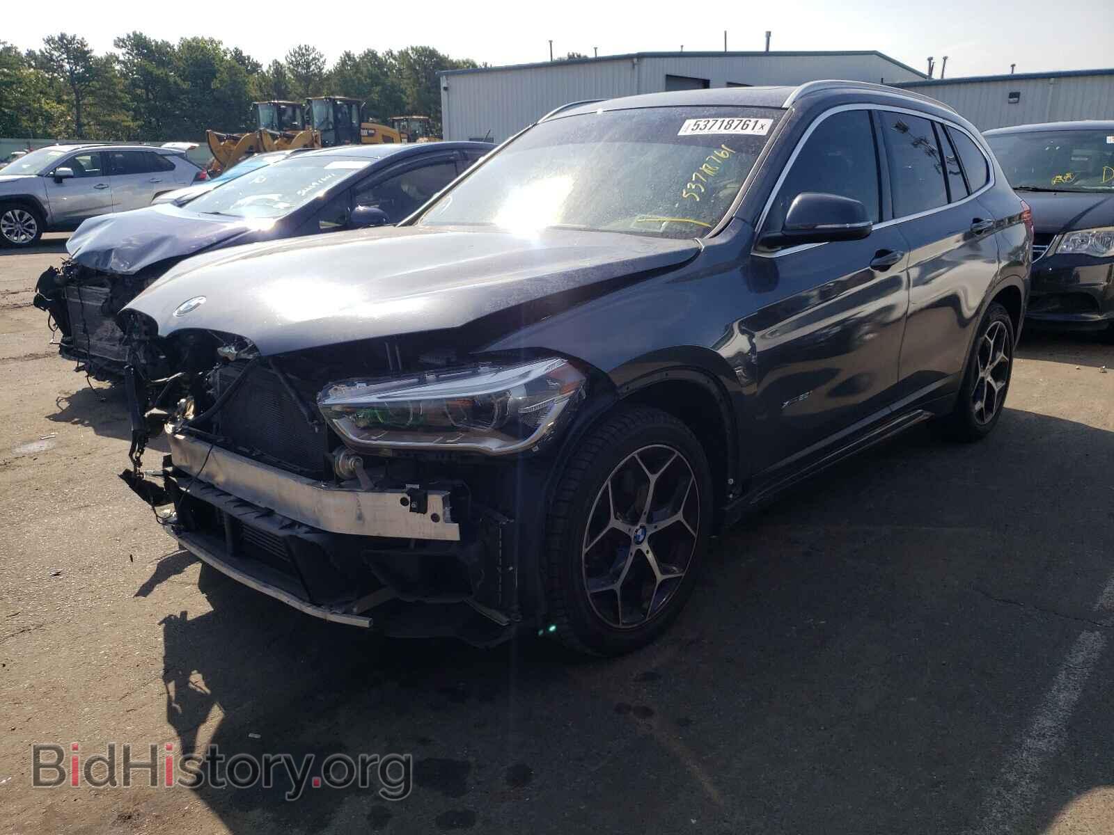 2017 BMW X1 - VIN: WBXHT3C30H5F68366 - Фото 2
