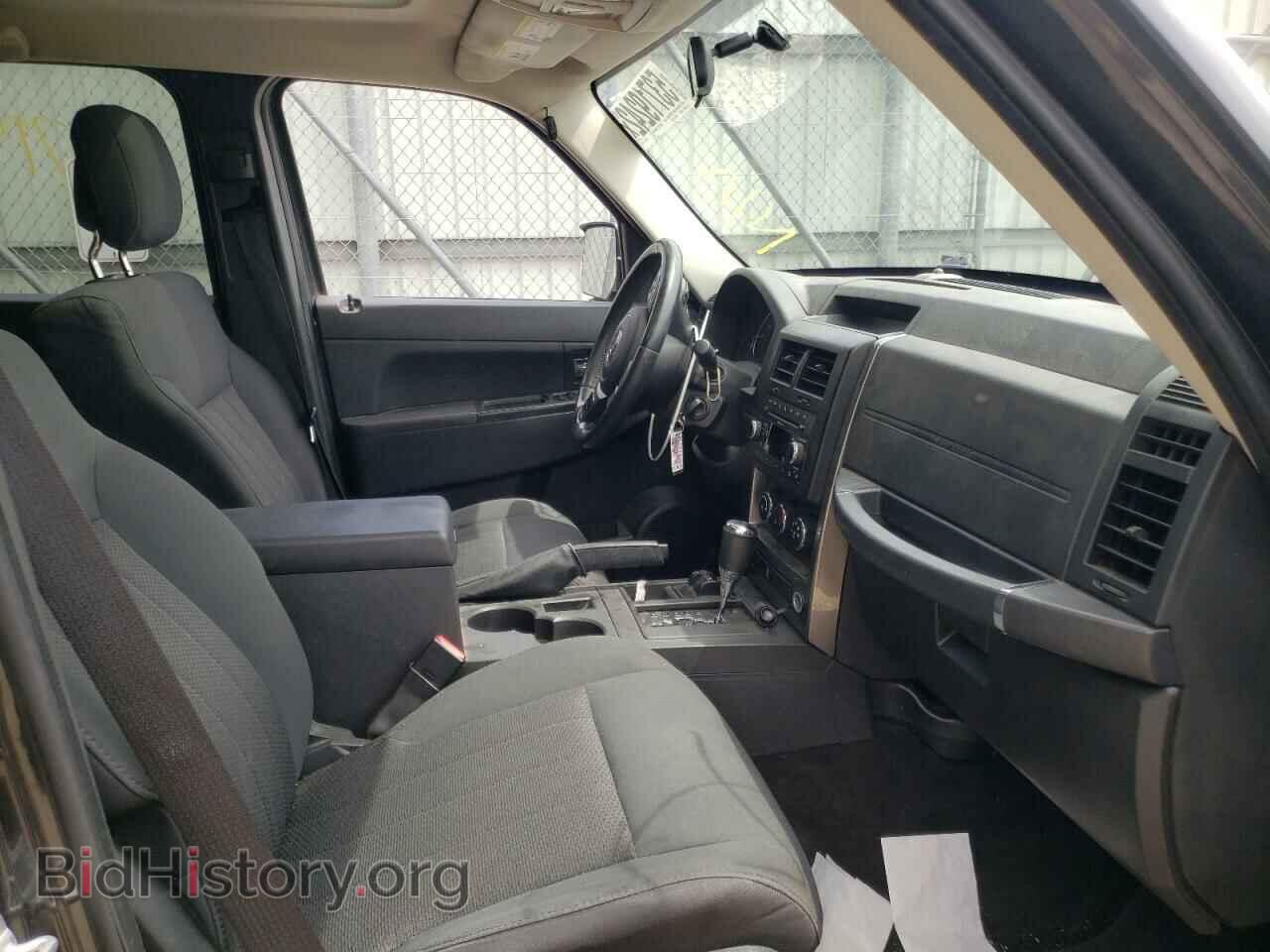 2011 JEEP LIBERTY - VIN: 1J4PN2GK3BW555747 - Фото 5
