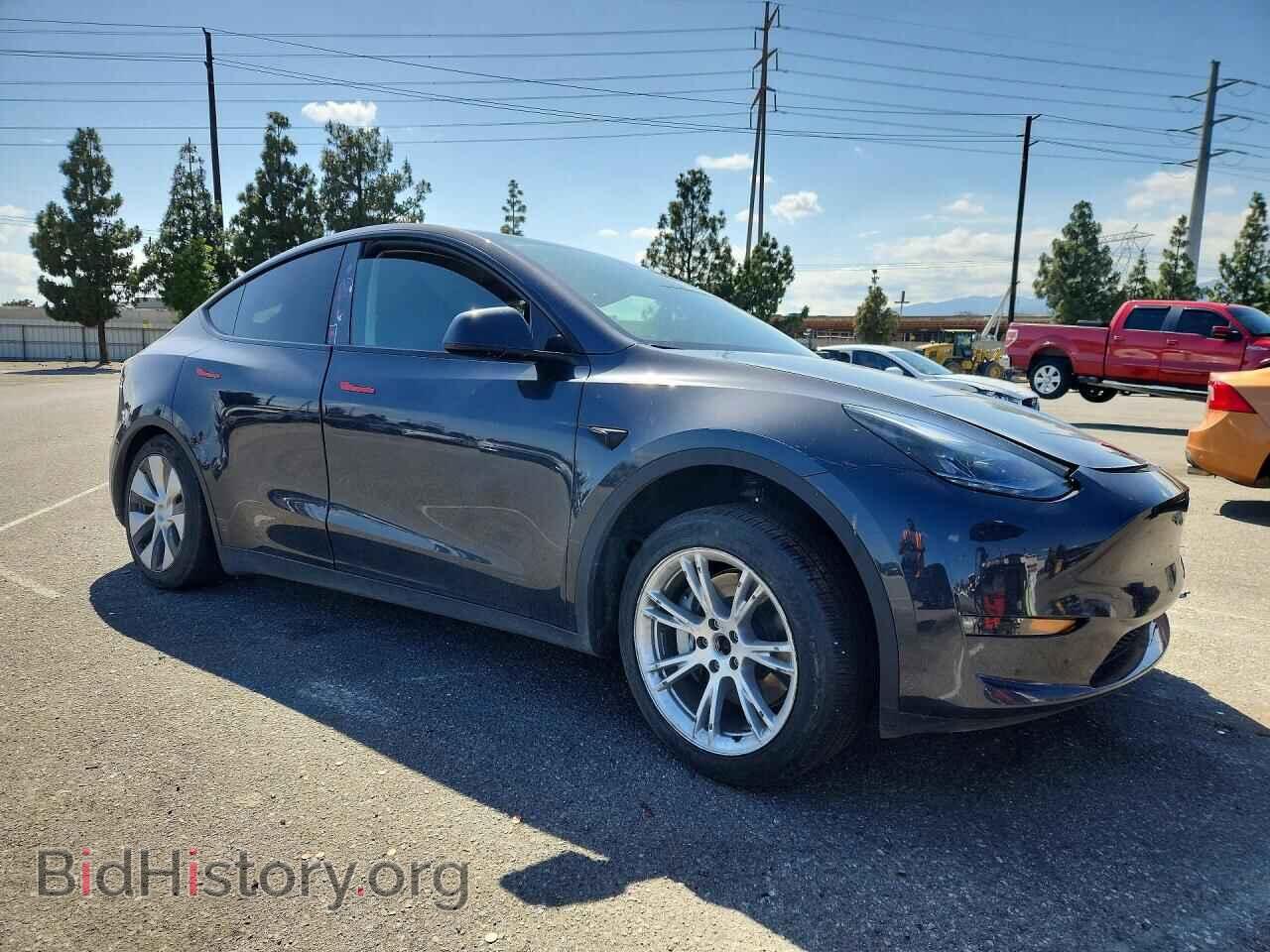 2024 TESLA MODEL Y - VIN: 7SAYGAEEXRF028284 - Photo 4
