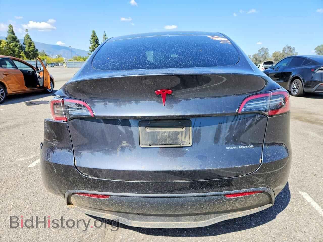 2024 TESLA MODEL Y - VIN: 7SAYGAEEXRF028284 - Photo 6