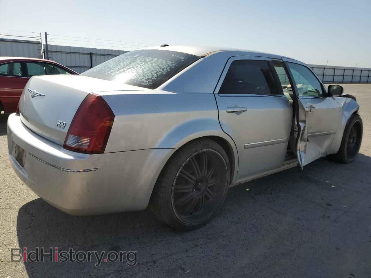 2007 CHRYSLER 300 - VIN: 2C3KA53G97H632761 - Фото 3