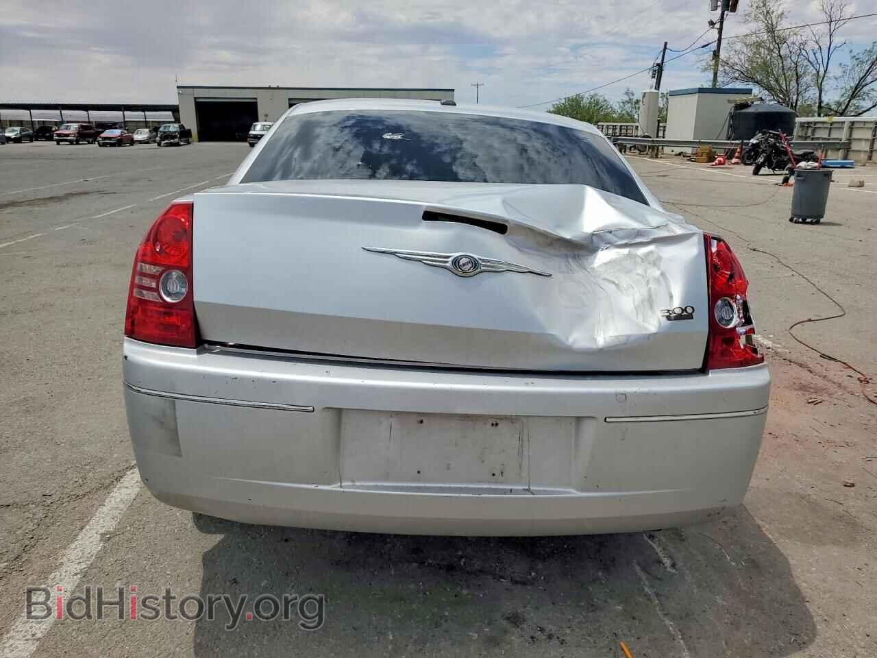 2010 CHRYSLER 300 - VIN: 2C3CA5CV4AH201190 - Фото 6