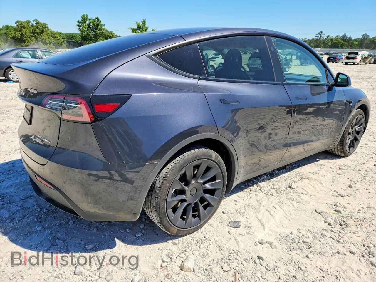 2024 TESLA MODEL Y - VIN: 7SAYGAEE5RF083418 - Photo 3