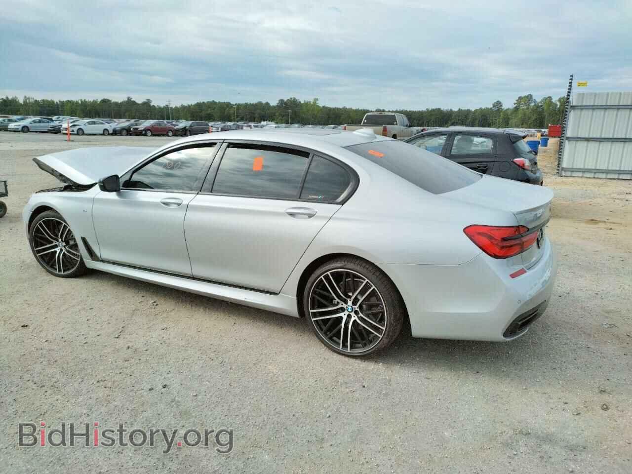 2018 BMW 7 SERIES - VIN: WBA7E2C5XJG741877 - Фото 2
