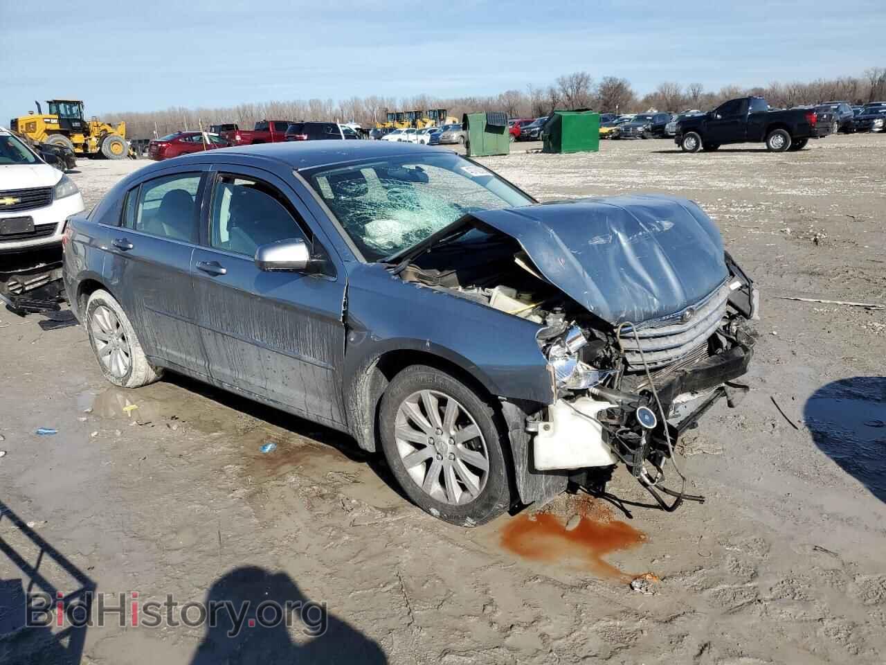 2010 CHRYSLER SEBRING - VIN: 1C3CC5FB6AN147717 - Фото 4