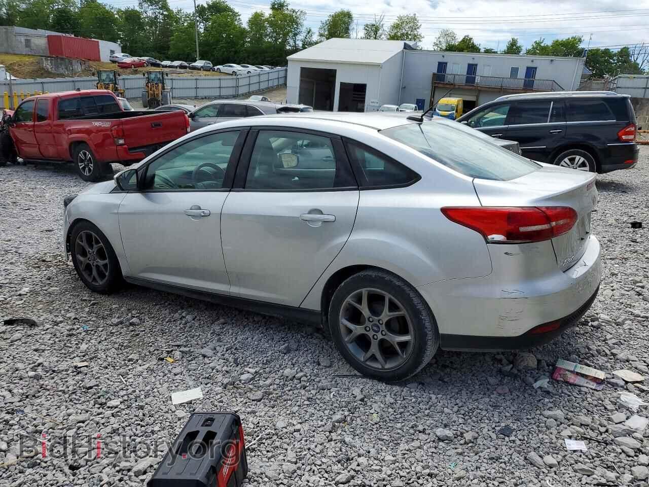 2016 FORD FOCUS - VIN: 1FADP3F29GL330757 - Фото 2