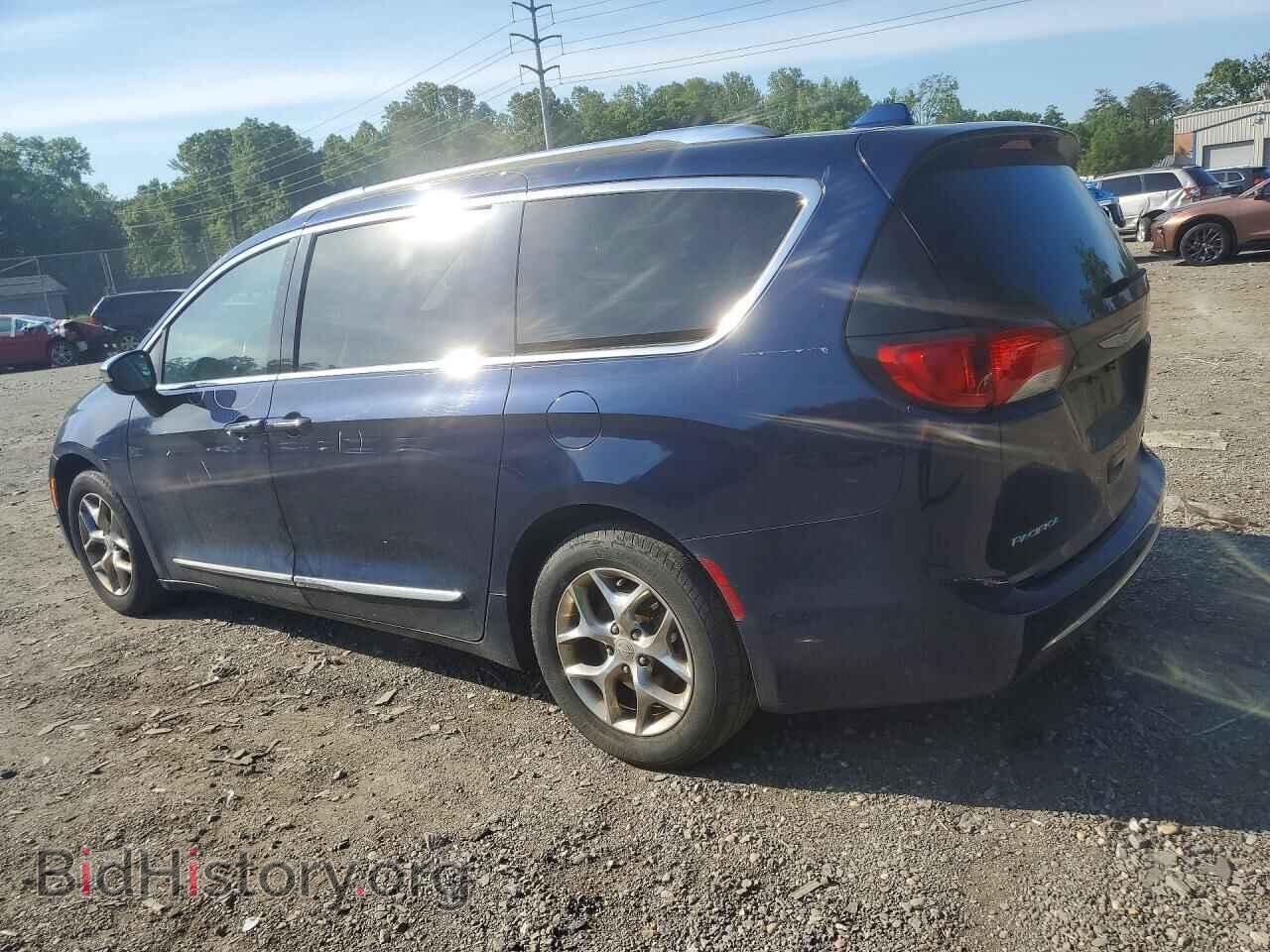 2017 CHRYSLER PACIFICA - VIN: 2C4RC1GG2HR571806 - Photo 2