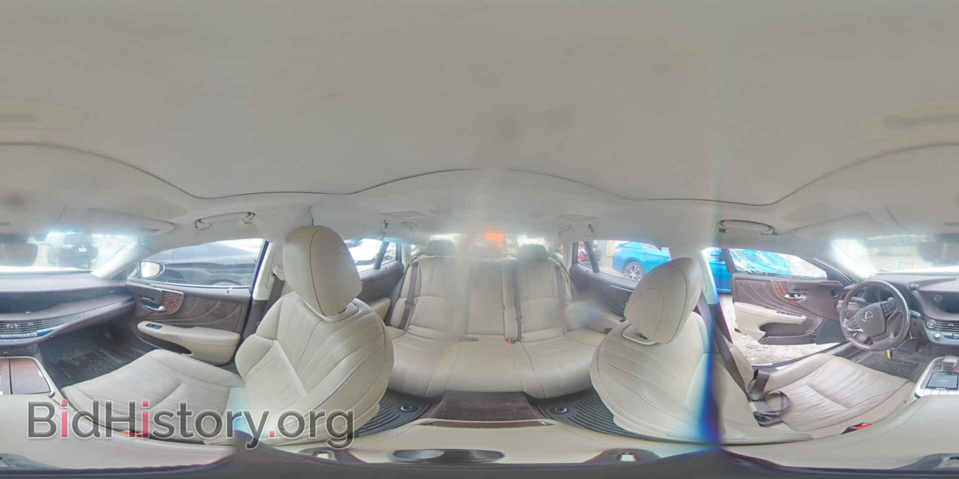 2020 LEXUS LS500 - VIN: JTHD51FF5L5011005 - Фото 13