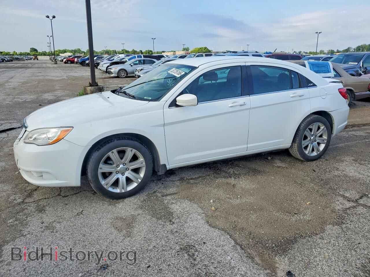 Photo 1C3CCBBBXDN763879 - CHRYSLER 200 2013