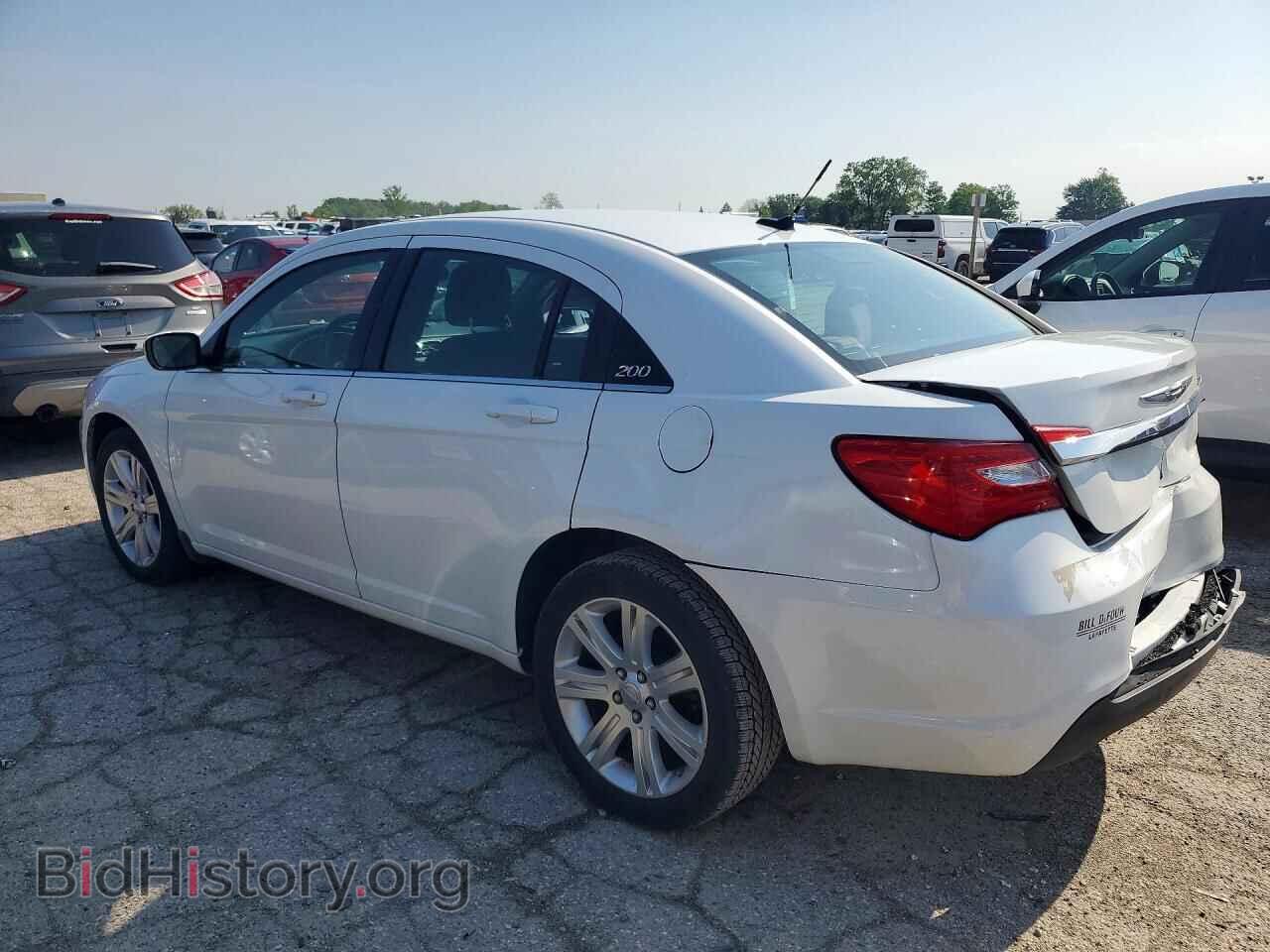 2013 CHRYSLER 200 - VIN: 1C3CCBBBXDN763879 - Photo 2