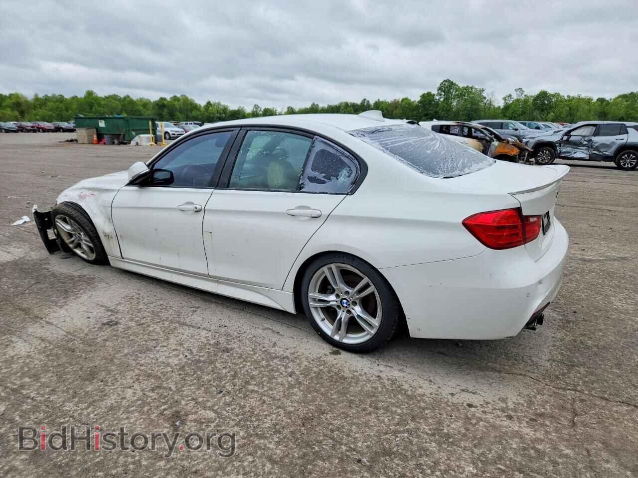 2014 BMW 3 SERIES - VIN: WBA3A5C51EP602111 - Фото 2