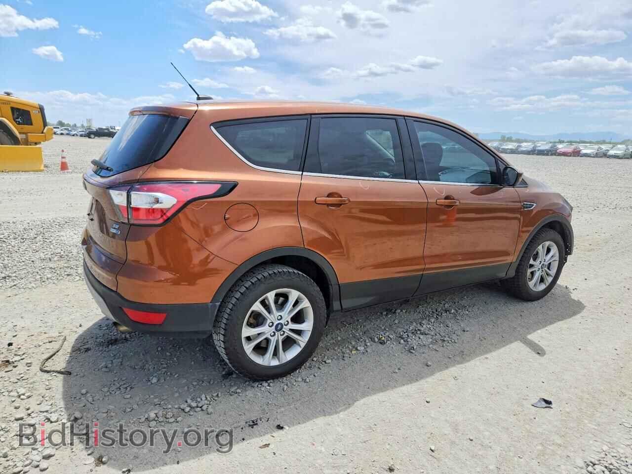 2017 FORD ESCAPE - VIN: 1FMCU9GDXHUC12211 - Фото 3