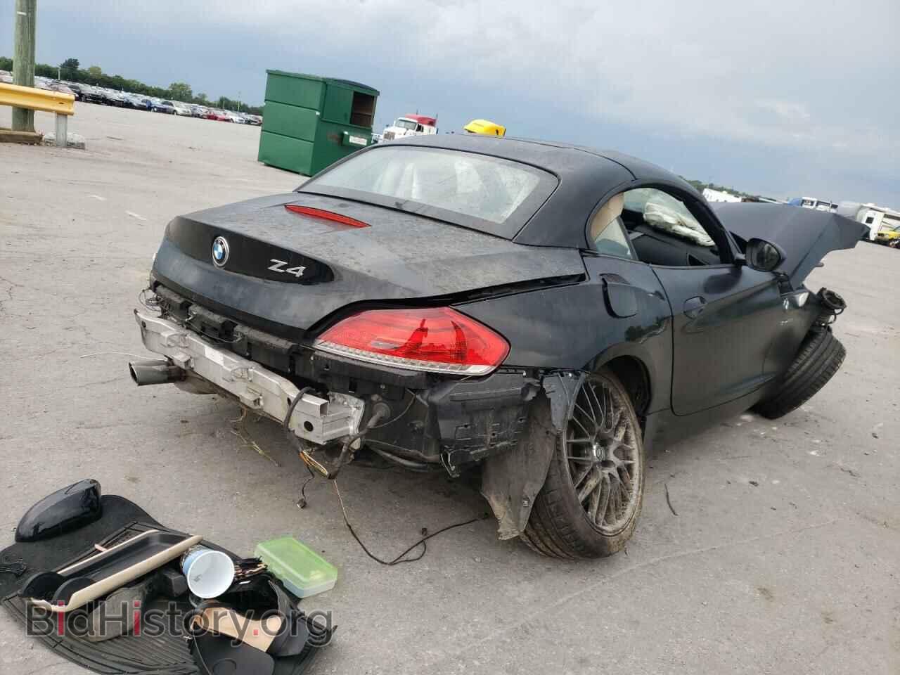 2011 BMW Z4 - VIN: WBALM5C57BE496021 - Фото 4
