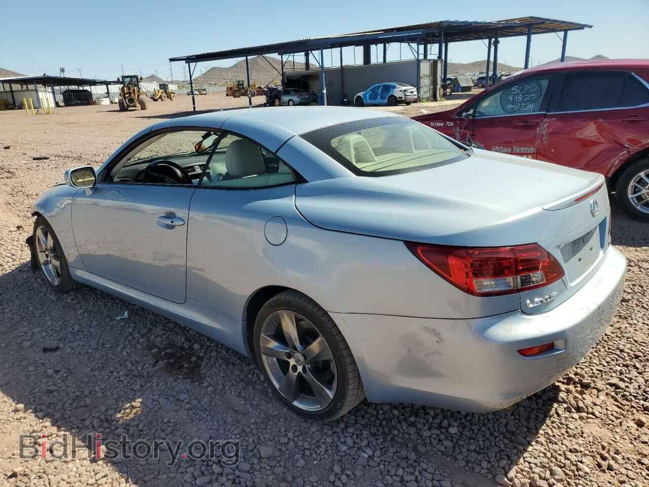 2010 LEXUS IS - VIN: JTHFF2C28A2513695 - Photo 2